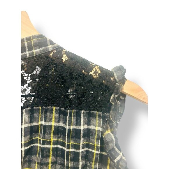 Torrid Plaid Button Front Dress Size 18 Black Yellow Lace Ruffle Smocked Waist - Picture 12 of 15